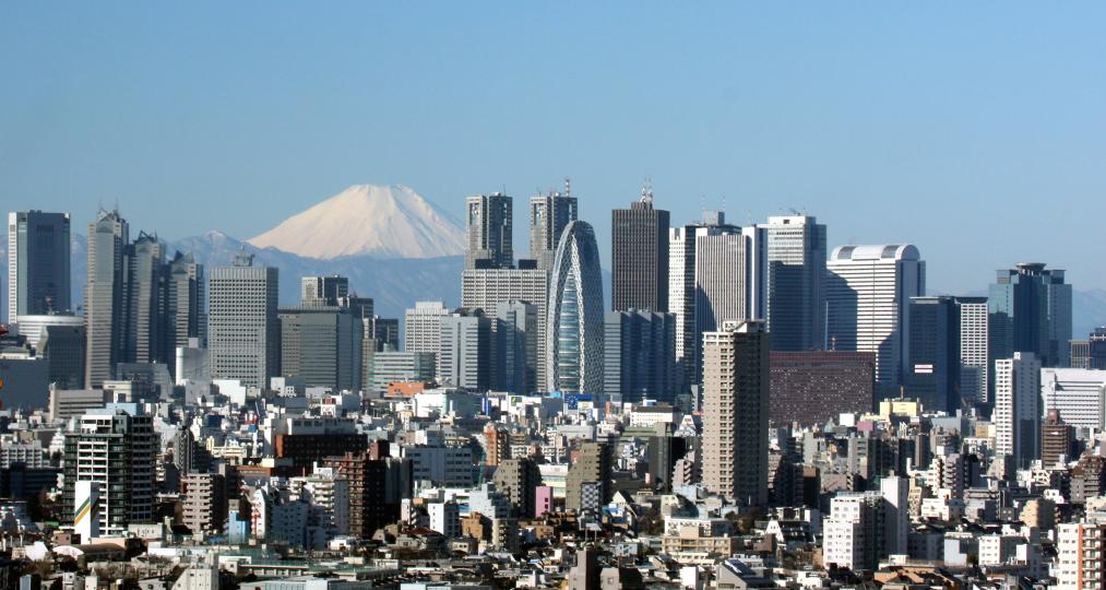 日本上季GDP按年收縮27.8%