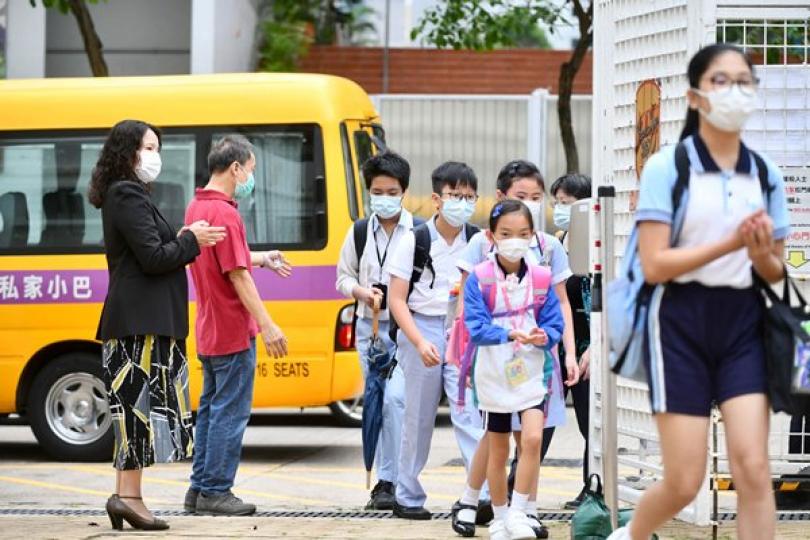 恢復面授課堂首日交通大致暢順 恢復面授課堂首日交通大致暢順