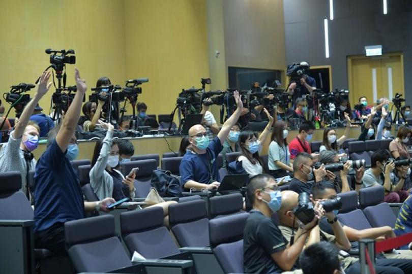 修訂傳媒代表定義非打壓新聞自由 修訂傳媒代表定義非打壓新聞自由