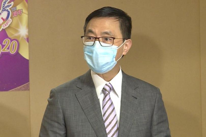 楊潤雄籲學校教職員參與檢測 楊潤雄籲學校教職員參與檢測