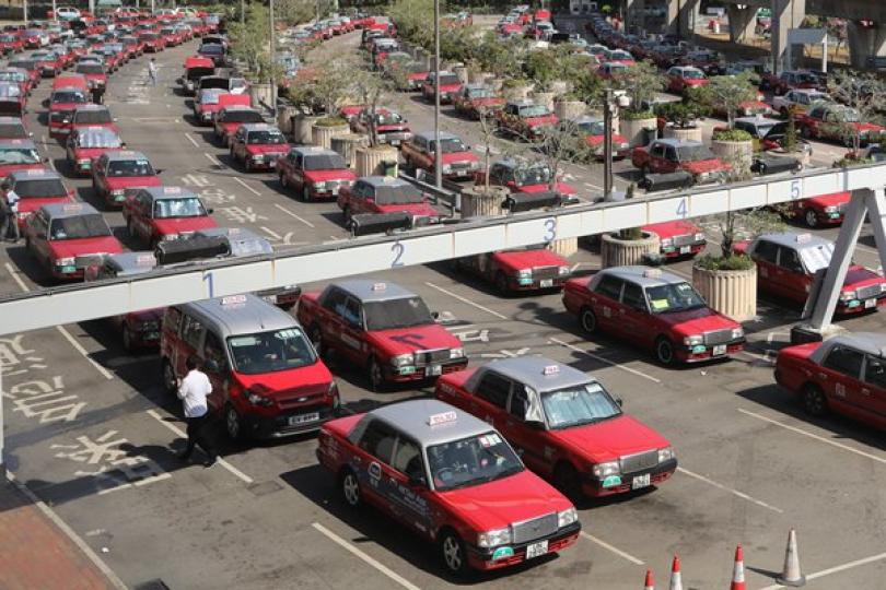 五司機疑染病 巿民應提高警覺 五司機疑染病 巿民應提高警覺