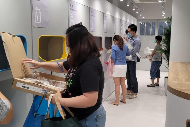 環保署推智能積分卡鼓勵市民回收 環保署推智能積分卡鼓勵市民回收