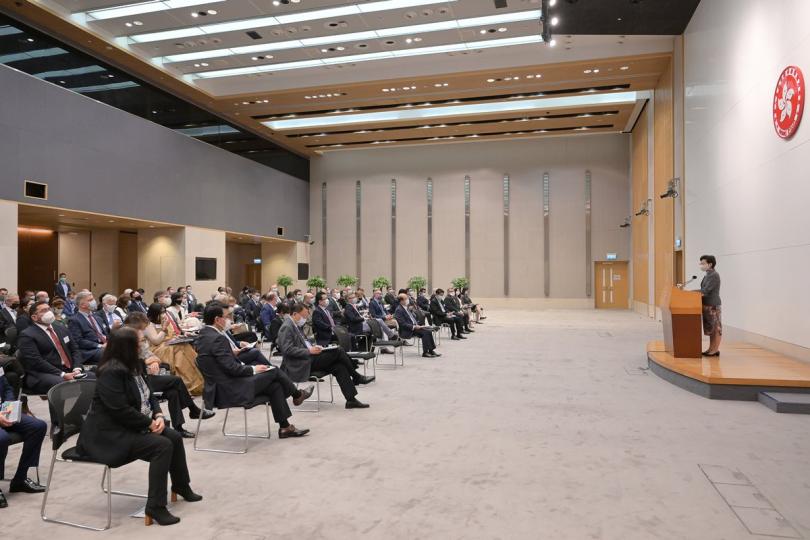 特首向國際社會簡介施政報告 特首向國際社會簡介施政報告