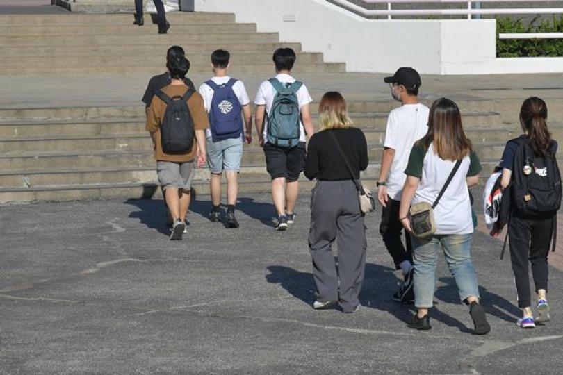 政府推計劃助青年往大灣區就業 政府推計劃助青年往大灣區就業