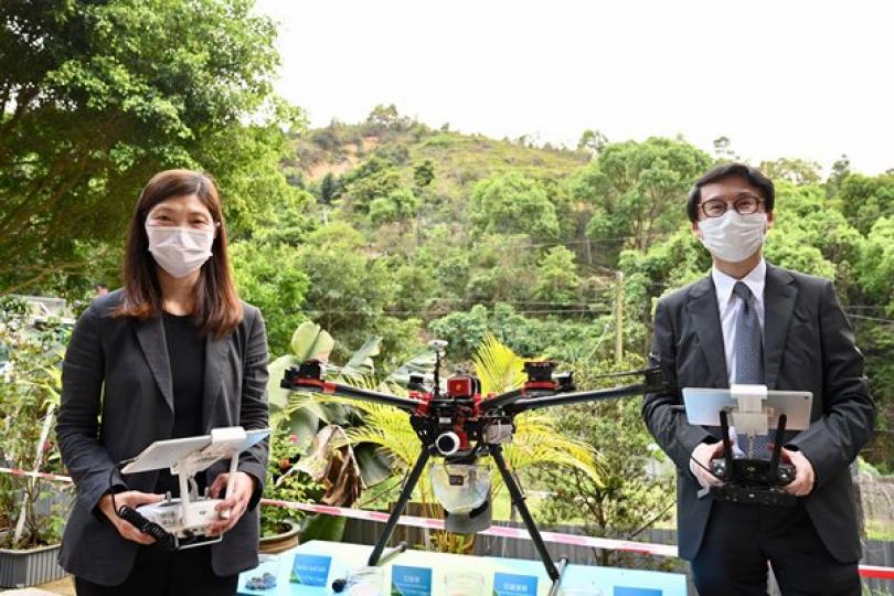 無人機播種 助天然山坡重生 無人機播種 助天然山坡重生