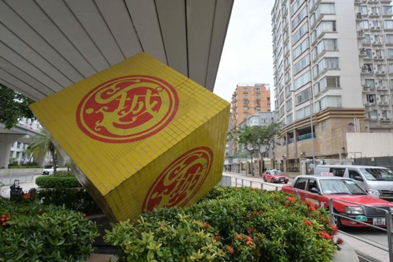區議會三議席出缺 區議會三議席出缺