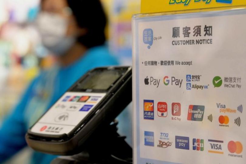 逾310萬市民登記消費券 逾310萬市民登記消費券