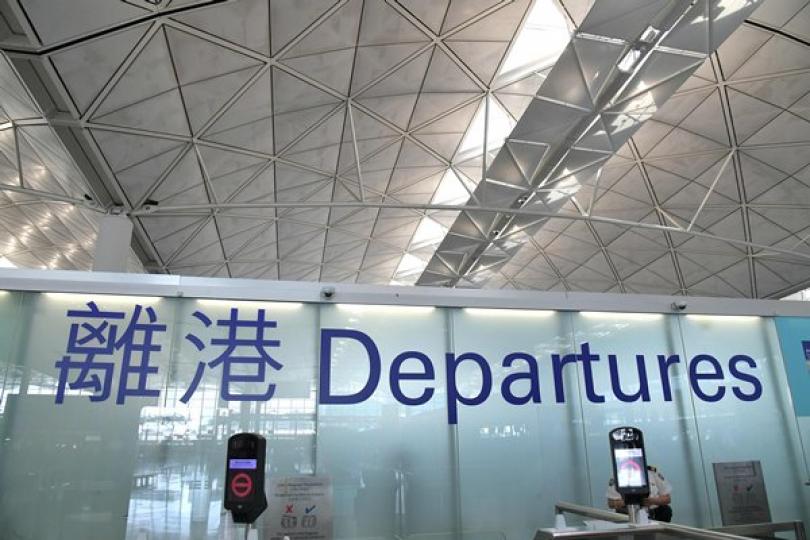港新停止探討航空旅遊氣泡 港新停止探討航空旅遊氣泡