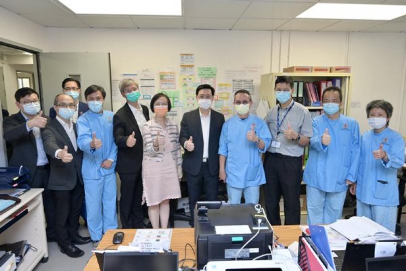 李家超視察竹篙灣外傭檢疫設施 李家超視察竹篙灣外傭檢疫設施