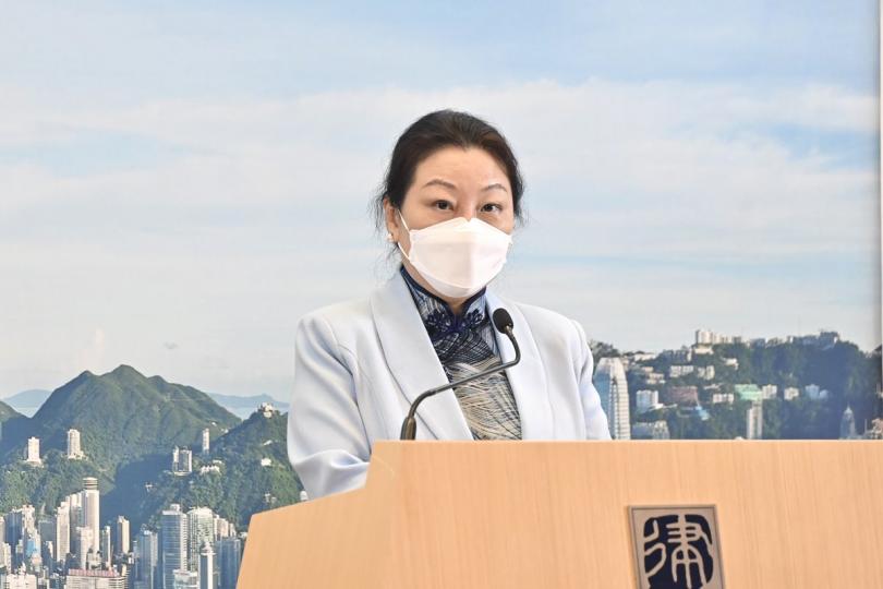 香港所長: 鄭若驊呼籲法律界把握機會,結合國家所需、香港所長,體現十四五規劃對香港建設亞太區國際法律及解決爭議服務中心的支持,促進香港、大灣區以至國家長遠發展。 香港所長: 鄭若驊呼籲法律界把握機會,結合國家所需、香港所長,體現十四五規劃對香港建設亞太區國際法律及解決爭議服務中心的支持,促進香港、大灣區以至國家長遠發展。