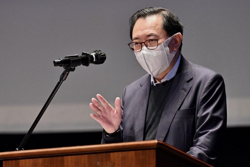 提供支援: 馮驊強調,選管會和政府相關政策局及部門會全力支持選舉工作人員於立法會選舉投票日執行職務。 提供支援: 馮驊強調,選管會和政府相關政策局及部門會全力支持選舉工作人員於立法會選舉投票日執行職務。