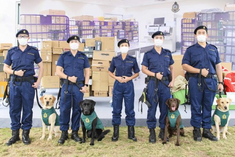 海關槍械搜查犬隊成立