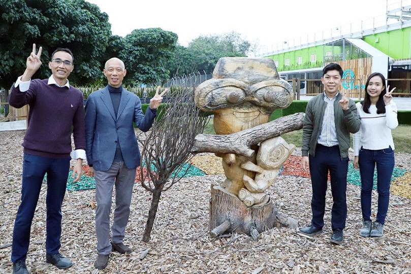 回收再造:  黃錦星呼籲公私營各界善用Y‧PARK [林‧區]，將合適園林棄置物送往轉廢為材，減廢又減碳。