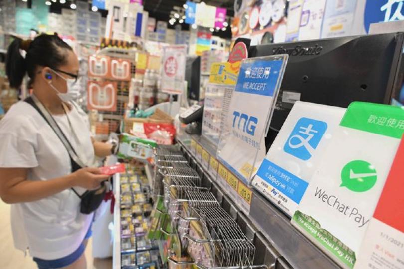 電子消費券能較快支援市民 電子消費券能較快支援市民