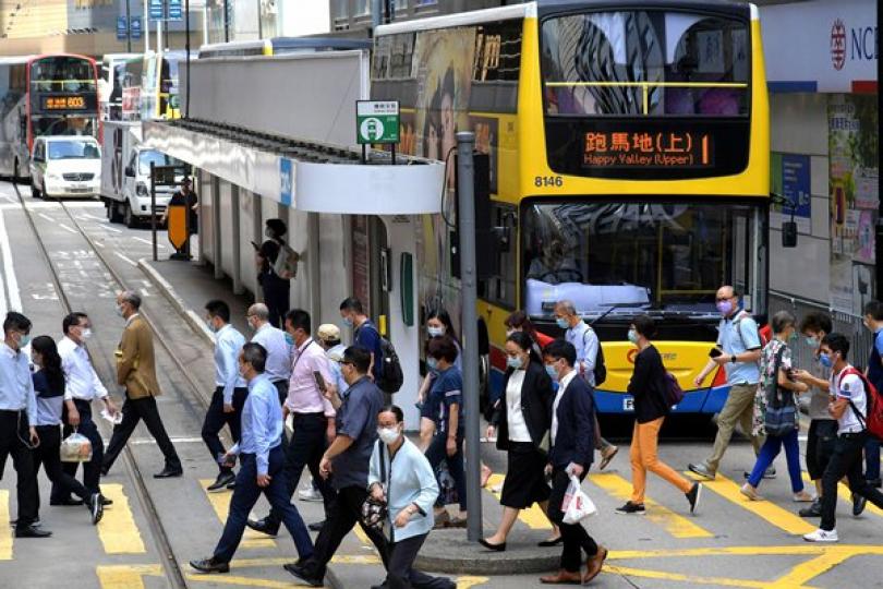 本港人口下跌0.3% 本港人口下跌0.3%
