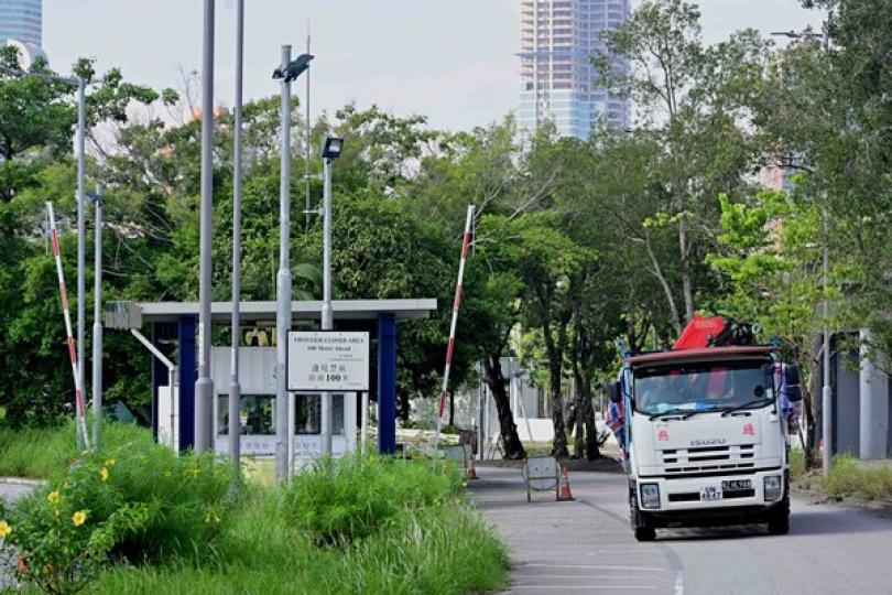 跨境貨車司機須在口岸須接受測試 跨境貨車司機須在口岸須接受測試