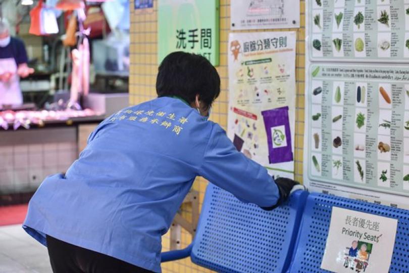 政府支援前線清潔及保安人員 政府支援前線清潔及保安人員