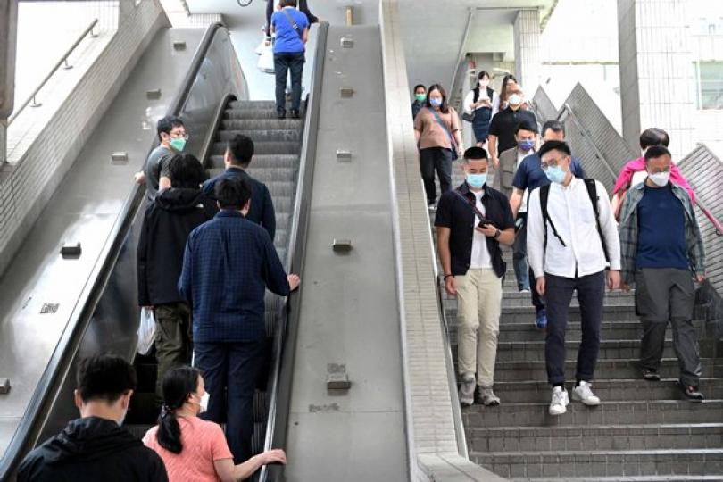 疫情明顯受控 踏上復常之路 疫情明顯受控 踏上復常之路