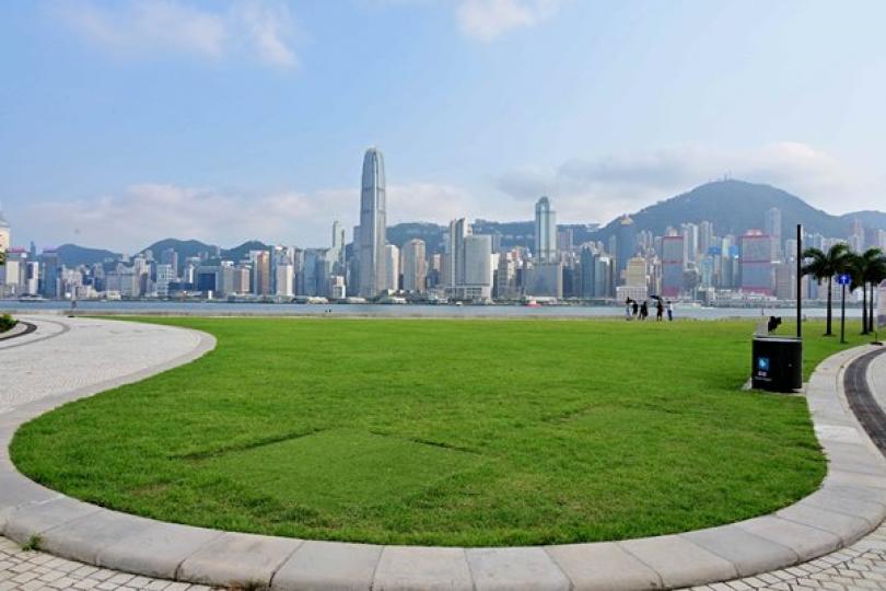 連接中外 建綠色金融樞紐 連接中外 建綠色金融樞紐