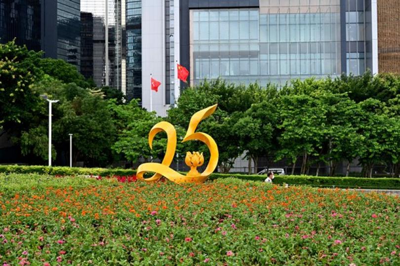 習近平出席香港第六屆政府就職禮 習近平出席香港第六屆政府就職禮
