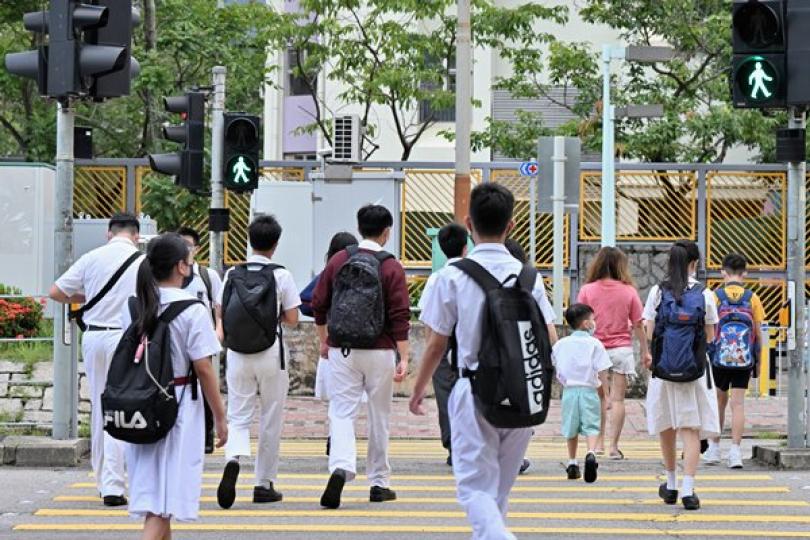 基礎教育應聚焦本地學生 基礎教育應聚焦本地學生