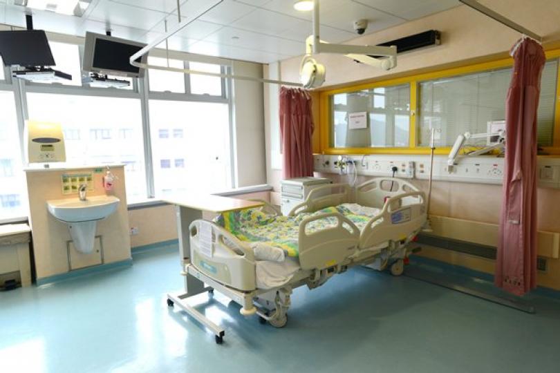 私院騰病床接收醫管局轉介病人 私院騰病床接收醫管局轉介病人