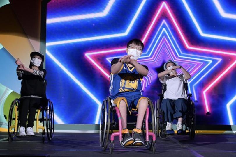 特殊學校綜藝匯演慶回歸 特殊學校綜藝匯演慶回歸