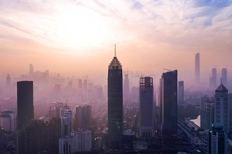 【中國焦點】聯合國人權理事會否決辯論新疆人權提案|黃金周突爆疫 大批遊客滯留雲南西雙版納|全面從嚴治黨 零容忍懲治腐敗 【中國焦點】聯合國人權理事會否決辯論新疆人權提案|黃金周突爆疫 大批遊客滯留雲南西雙版納|全面從嚴治黨 零容忍懲治腐敗