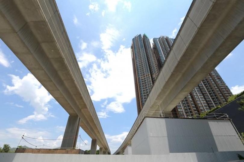 運輸基建四通八達 助拉動發展 運輸基建四通八達 助拉動發展