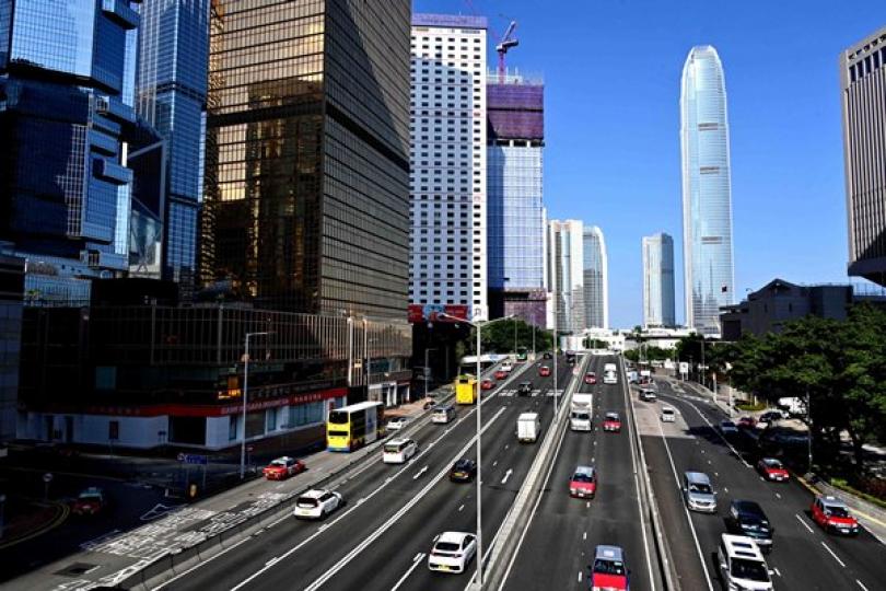 駐港公司數目近九千 駐港公司數目近九千