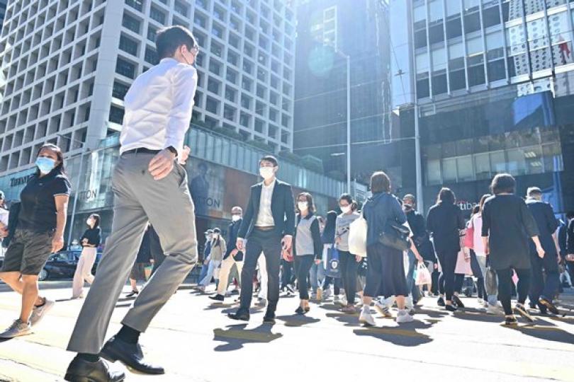 政府歡迎內地推往來港澳人才簽注 政府歡迎內地推往來港澳人才簽注
