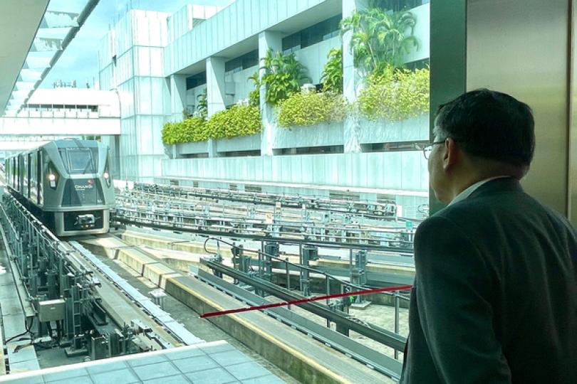 林世雄考察新加坡運輸設施 林世雄考察新加坡運輸設施