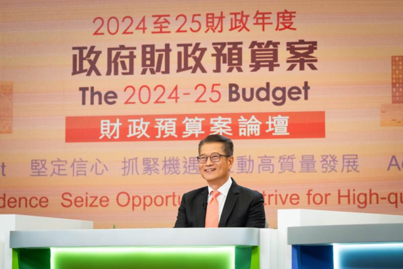 預算案兼顧短期需要和長線部署 預算案兼顧短期需要和長線部署