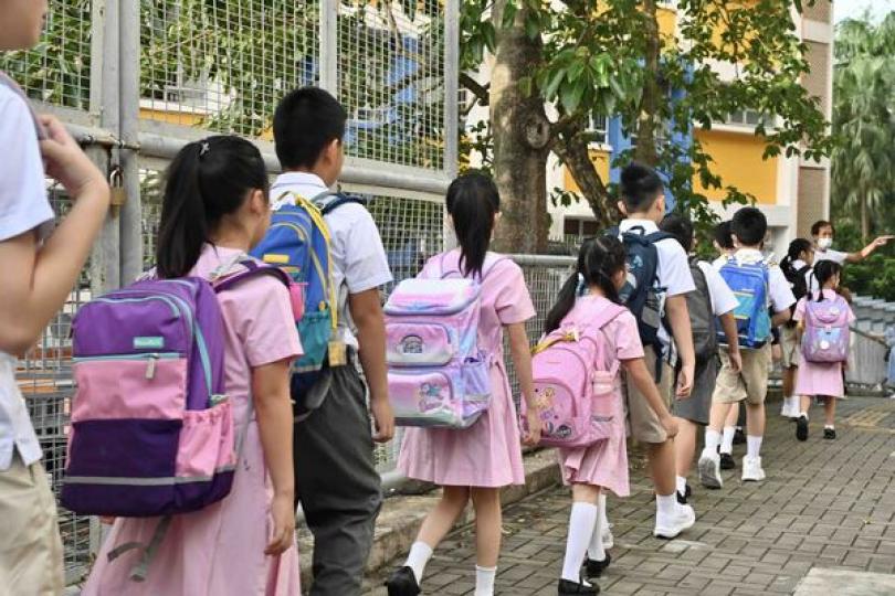 兩沙田校舍供團體申請重置小學 兩沙田校舍供團體申請重置小學