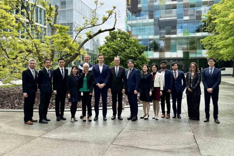 盧寵茂訪瑞士藥廠 盧寵茂訪瑞士藥廠