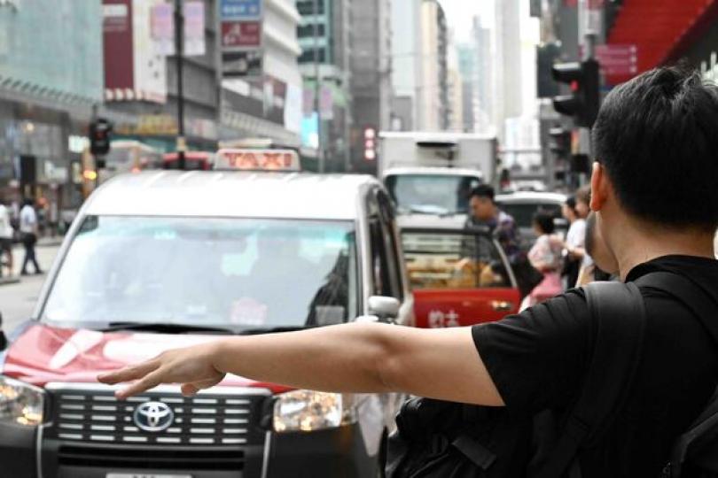 政府接獲15份的士車隊牌照申請 政府接獲15份的士車隊牌照申請