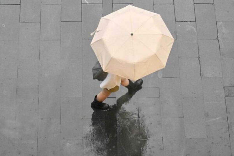 5月多雲 局部地區大雨 5月多雲 局部地區大雨