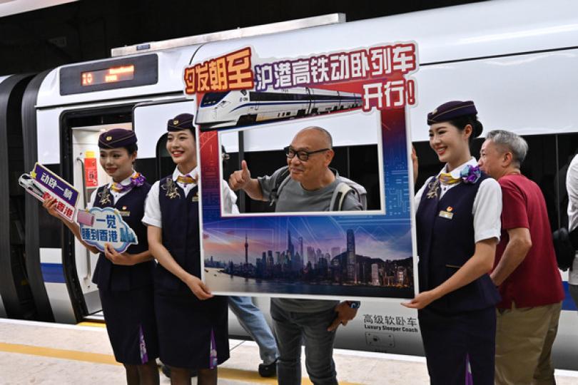 動臥列車接通滬港 出行更多選擇 動臥列車接通滬港 出行更多選擇