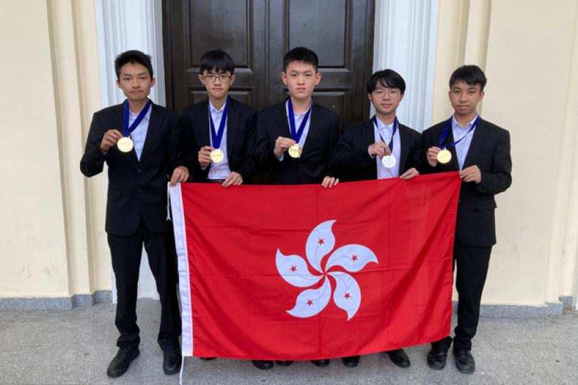 港生數學物理奧林匹克奪佳績 港生數學物理奧林匹克奪佳績
