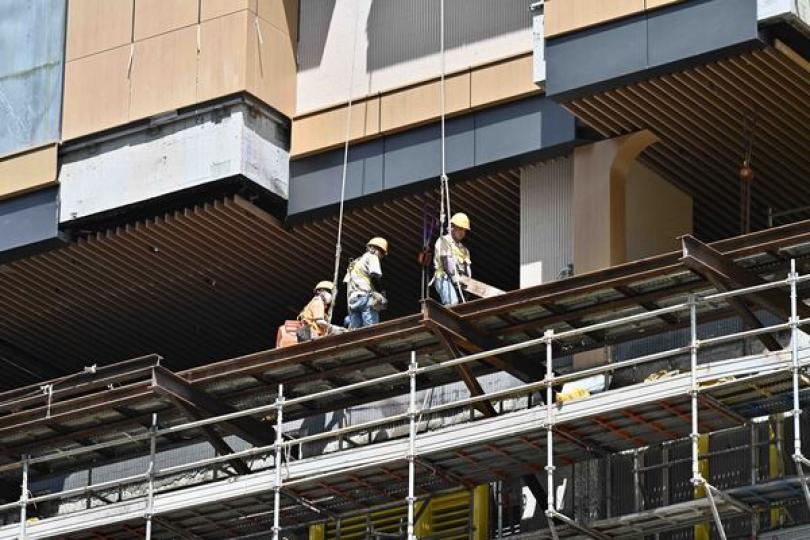 逾百安全智慧工地獲發牌匾 逾百安全智慧工地獲發牌匾