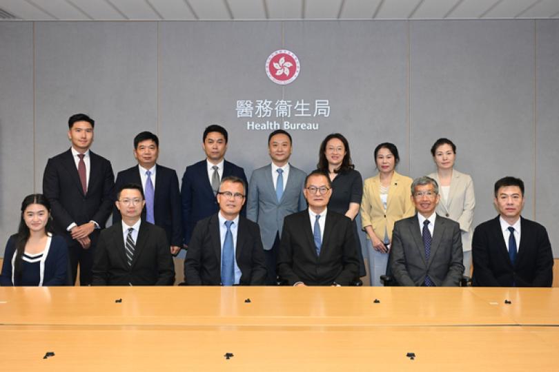 盧寵茂晤南方醫科大學代表團 盧寵茂晤南方醫科大學代表團