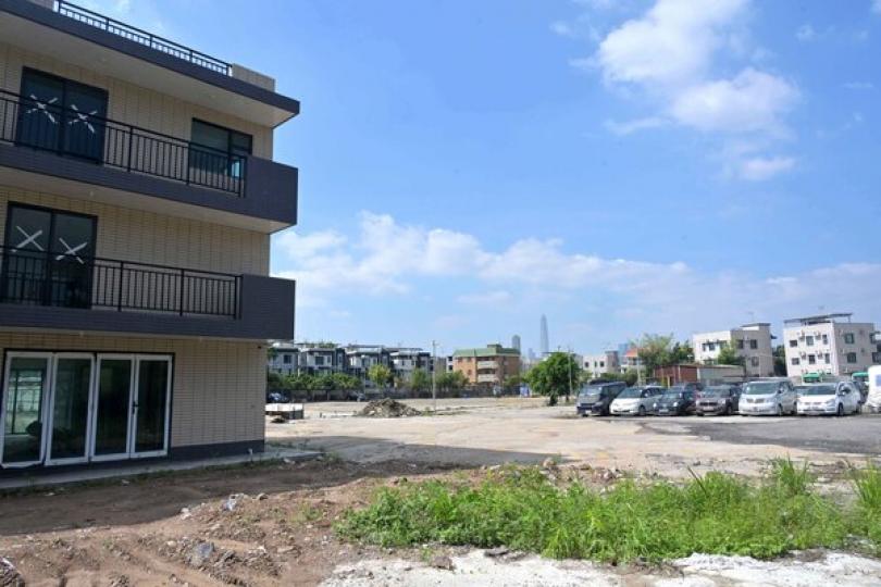 全力推進新田科技城項目 全力推進新田科技城項目