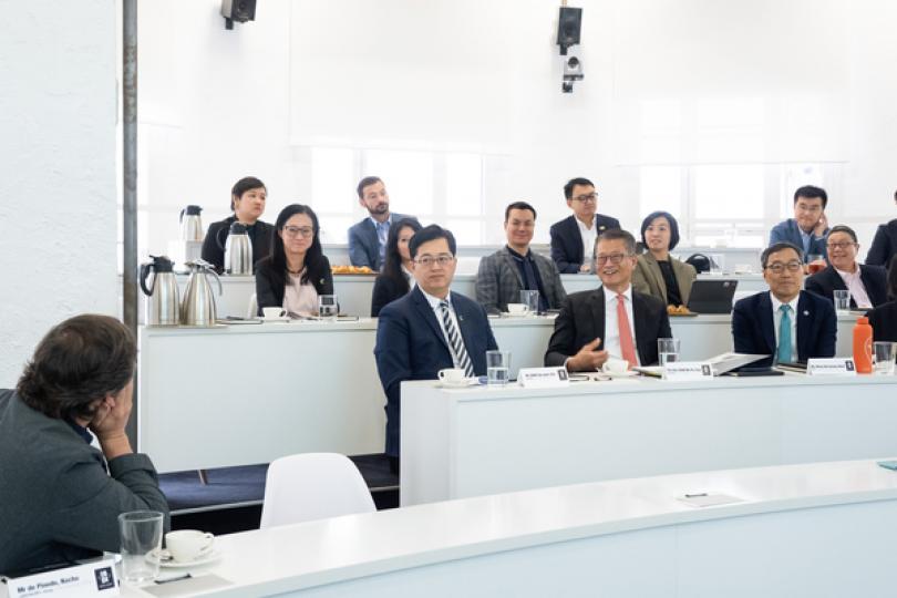 陳茂波與西班牙工商創科界交流 陳茂波與西班牙工商創科界交流