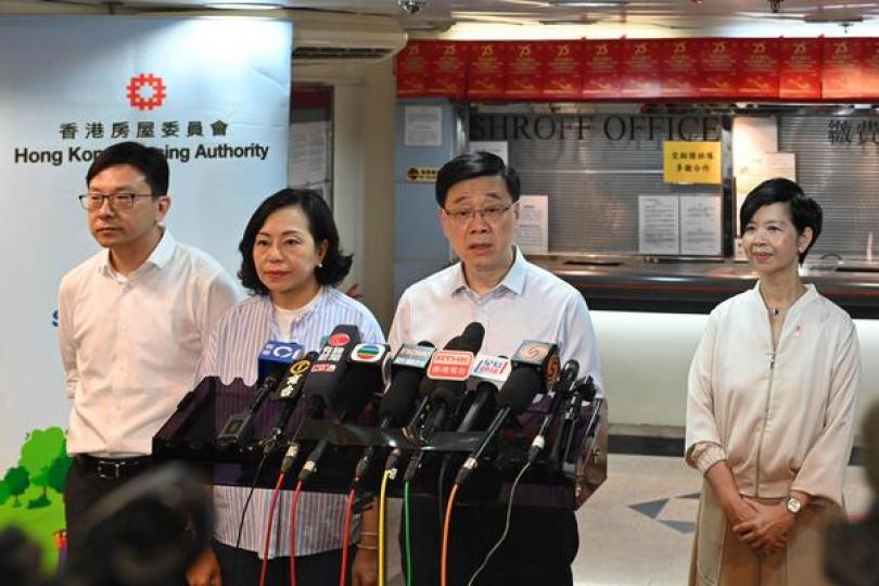 李家超:正當新聞工作依法受保障 李家超:正當新聞工作依法受保障