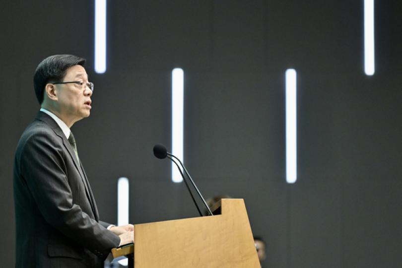特首促匡智會盡快完成檢討報告 特首促匡智會盡快完成檢討報告