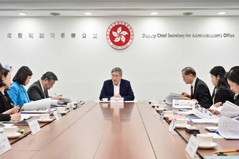 銀髮產業: 卓永興主持促進銀髮經濟工作組首次會議。 銀髮產業: 卓永興主持促進銀髮經濟工作組首次會議。
