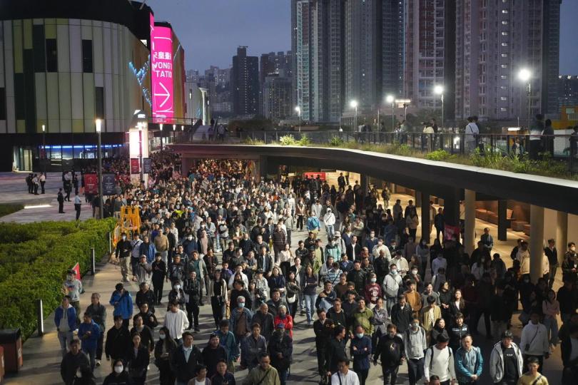 參與者眾:  啟德體育園第二次演練約12,000人參與。