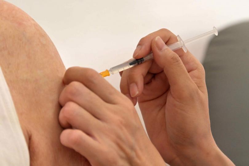衞生署查院舍院友接種過期疫苗 衞生署查院舍院友接種過期疫苗