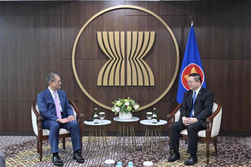 陳茂波印尼晤東盟秘書長 陳茂波印尼晤東盟秘書長
