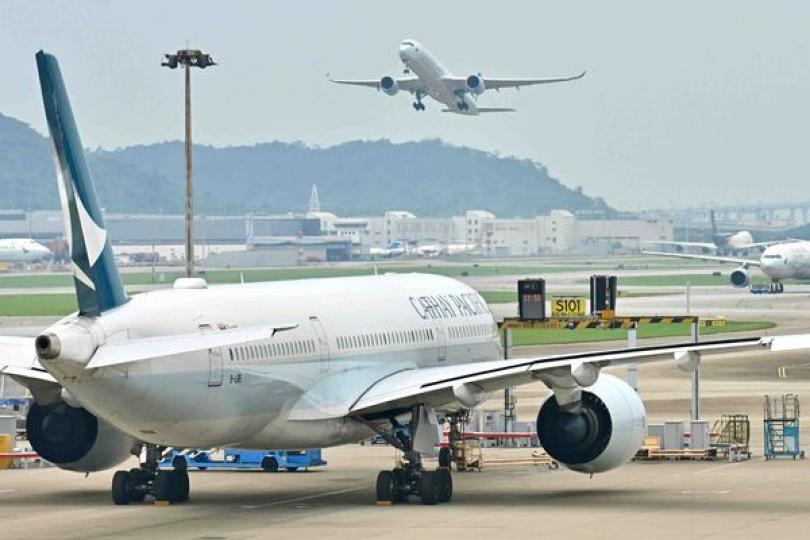 飛機乘客食物中毒疑因沙律受污染 飛機乘客食物中毒疑因沙律受污染